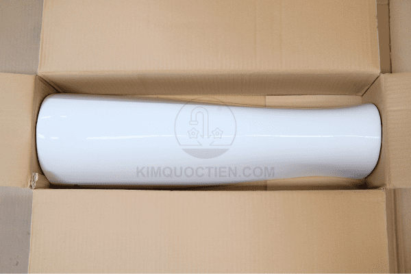 Sản Phẩm Chân Dài Lavabo INAX L-284VD Bên Trong Hộp
