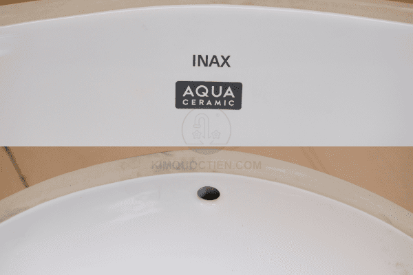 Logo INAX Và Chứng Nhận Aqua Ceramic Trên Sản Phẩm