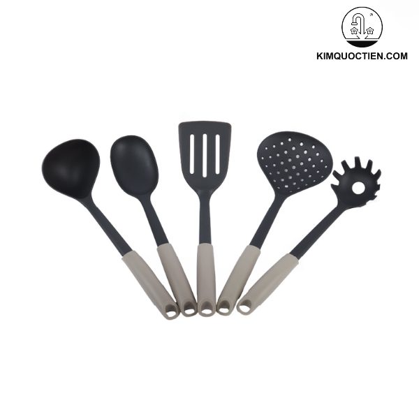 Malloca MJA-1495 được sản xuất từ chất liệu cao cấp có khả năng chịu nhiệt cao, tránh tình trạng biến dạng khi nấu nướng thức ăn