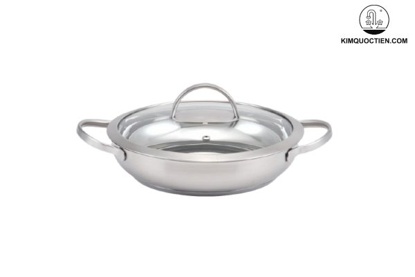 Chảo có đường kính lớn với khả năng nấu được trên mọi loại bếp mang đến sự tiện lợi cho người dùng