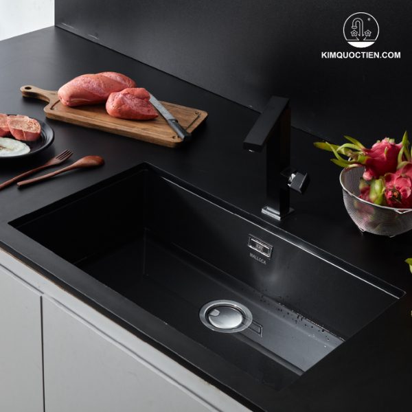 Chậu rửa đá Malloca ZEN K-13040 được làm từ đá Granite bền bỉ, chịu nhiệt cao lên đến 345ºC, đồng thời mang đến không gian bếp ấn tượng.