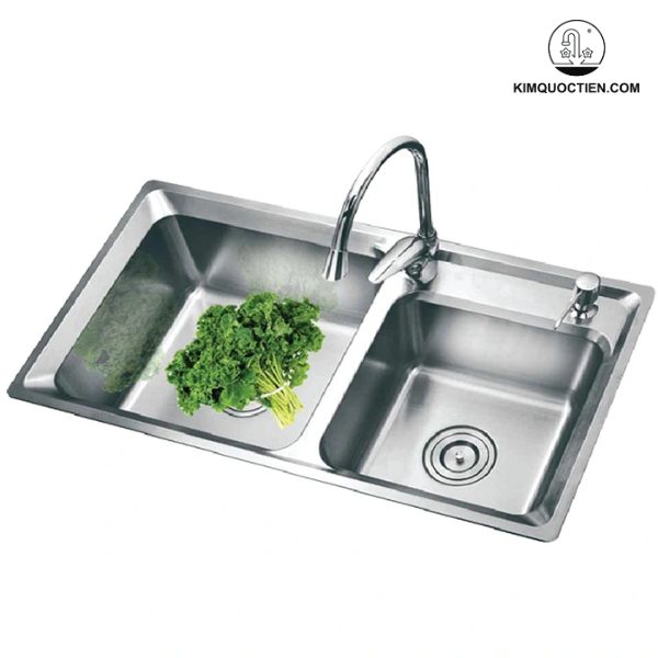 Chậu rửa chén Eurosun EU-8245S với inox xước SUS 304 dày 1.0mm chống gỉ, thiết kế chống ồn và chống tràn, mang đến độ bền cao, không gian yên tĩnh và sự an tâm khi sử dụng.