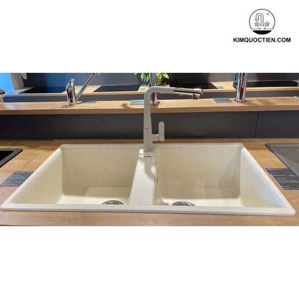 Chậu rửa chén Hafele Blancozia 9 567.68.640 đá màu kem được trang bị lớp phủ đá đặc biệt chống bám bẩn, hệ thống thoát nước tiêu chuẩn châu Âu và siphon ngăn mùi, đảm bảo vệ sinh và hiệu quả sử dụng tối ưu.