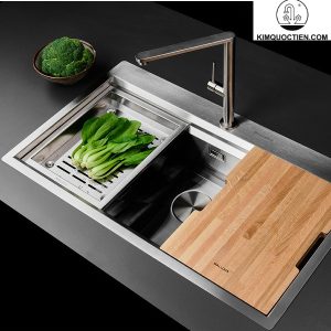 Rổ inox đa năng và thớt gỗ cao cấp đi kèm chậu Malloca Slide MS 861 hỗ trợ sơ chế thực phẩm tiện lợi