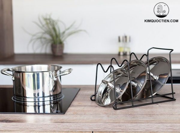 Kệ để nồi Malloca MPR-003H với nhiều ngăn chứa, giúp sắp xếp nồi chảo một cách khoa học và tiện lợi