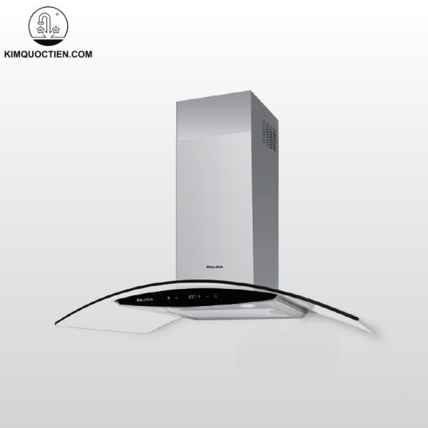 Máy hút mùi MALLOCA MC 1070 áp tường với thiết kế gắn tường hiện đại trong không gian bếp sáng sủa.