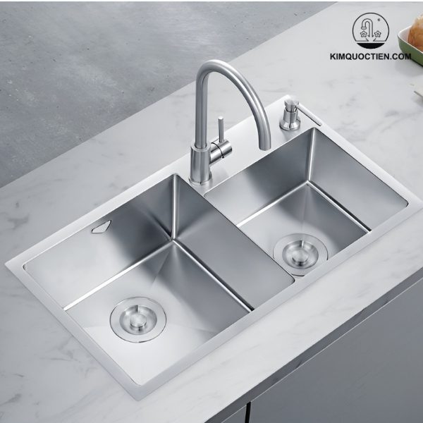 Chất liệu inox 304 trên chậu rửa bát Bello BL-C907 cũng đảm bảo an toàn vệ sinh thực phẩm, giúp bạn an tâm khi sử dụng