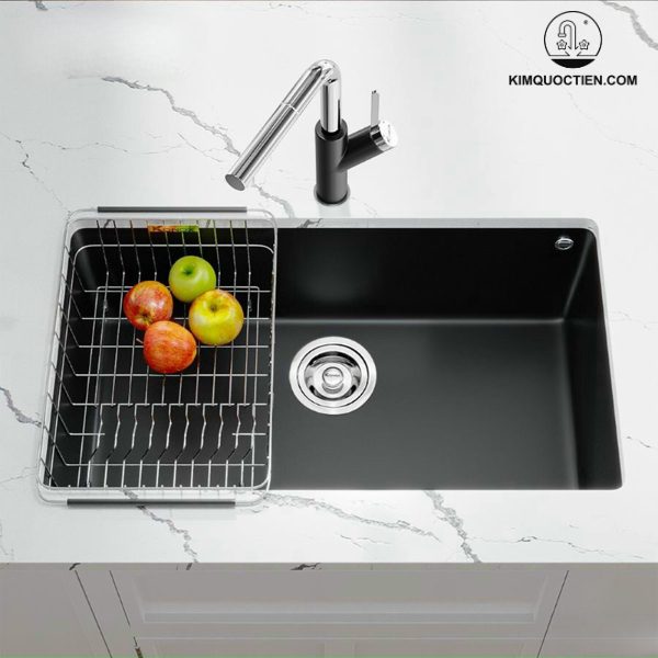 Kích thước hố chậu rộng rãi 720mm x 400mm x 200mm tạo không gian thoải mái cho việc ngâm rửa đồ dùng