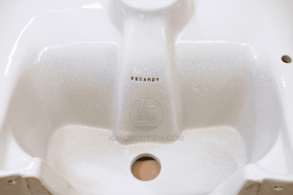 Chi Tiết Mặt Dưới Chậu Rửa Lavabo INAX L-284V