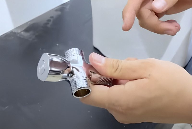 Bồn cầu không bơm nước