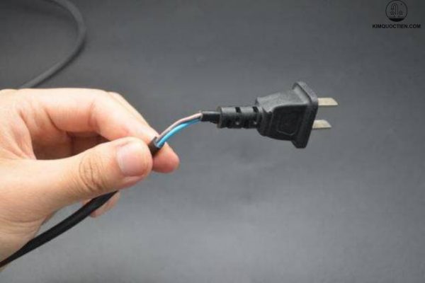 bếp từ bosch không bật được