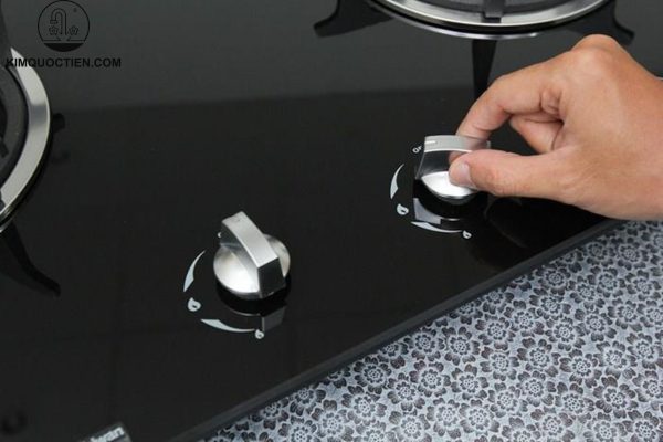 bếp ga âm không đánh lửa