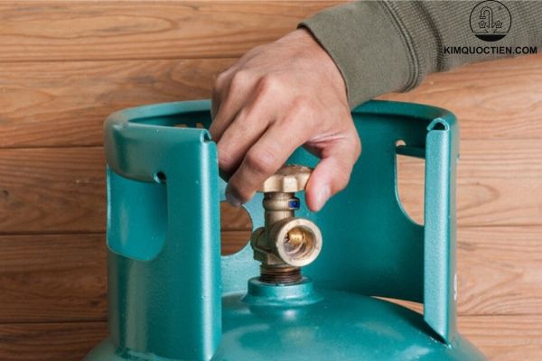 bếp ga bị rò ga