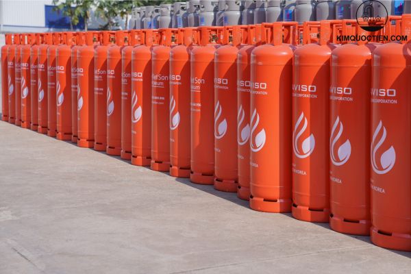 bếp ga kêu lụp bụp