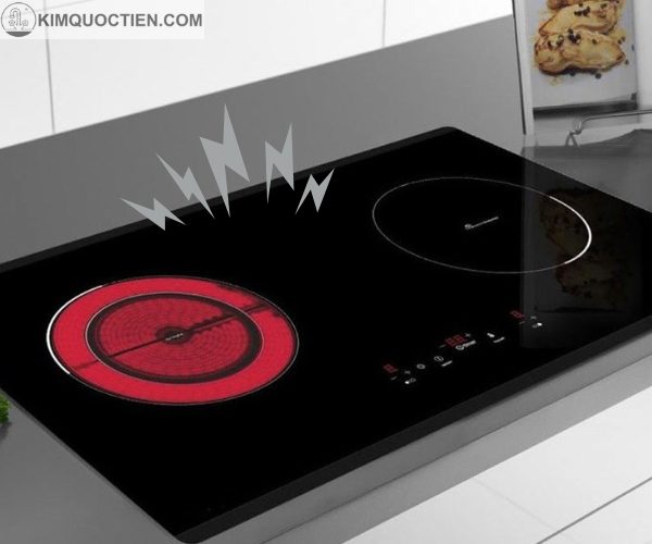 bếp hồng ngoại bị nứt mặt kính có sao không