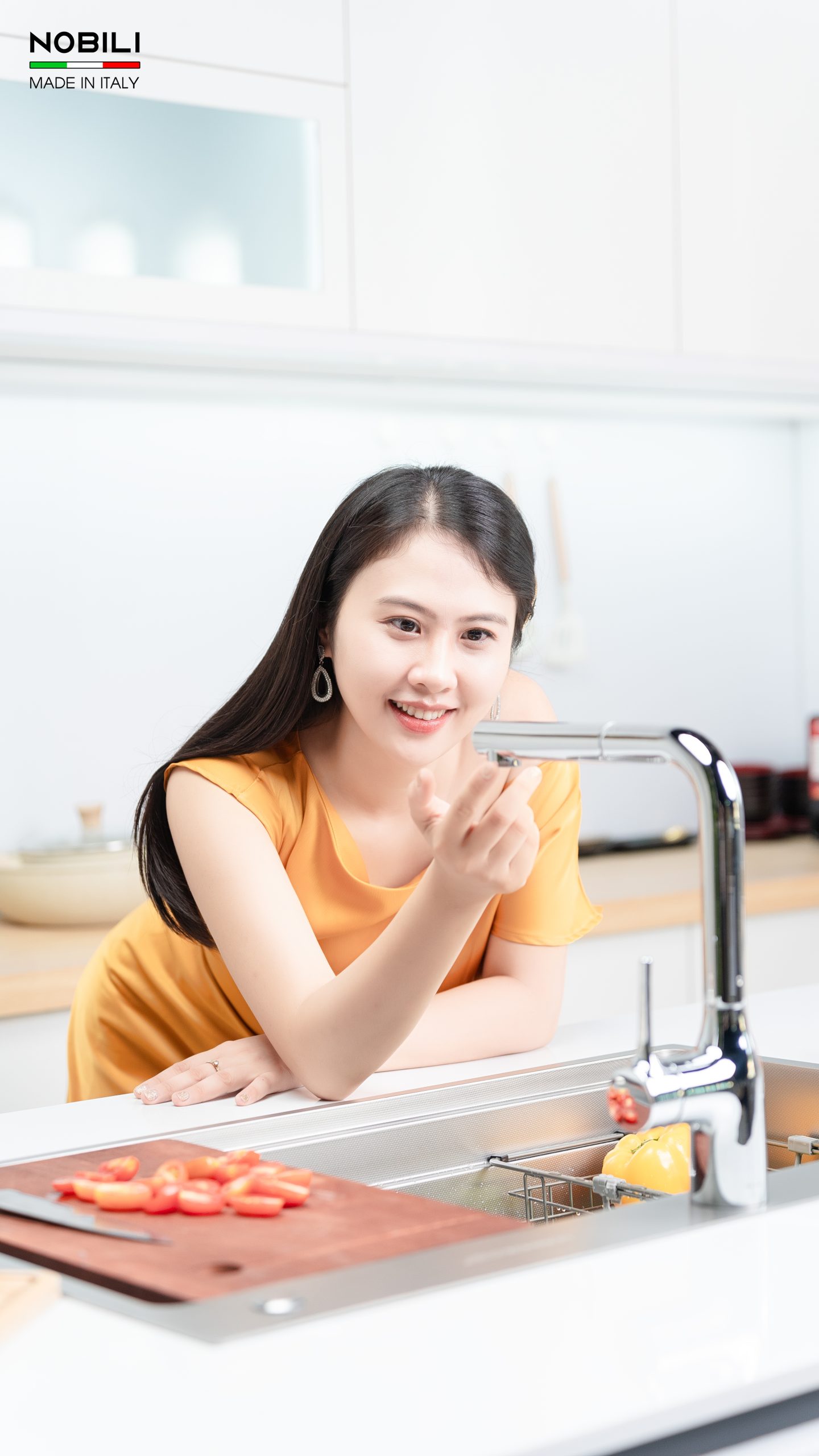 VÒI Rửa Bát DÂY RÚT NÓNG LẠNH MANIA NB215T