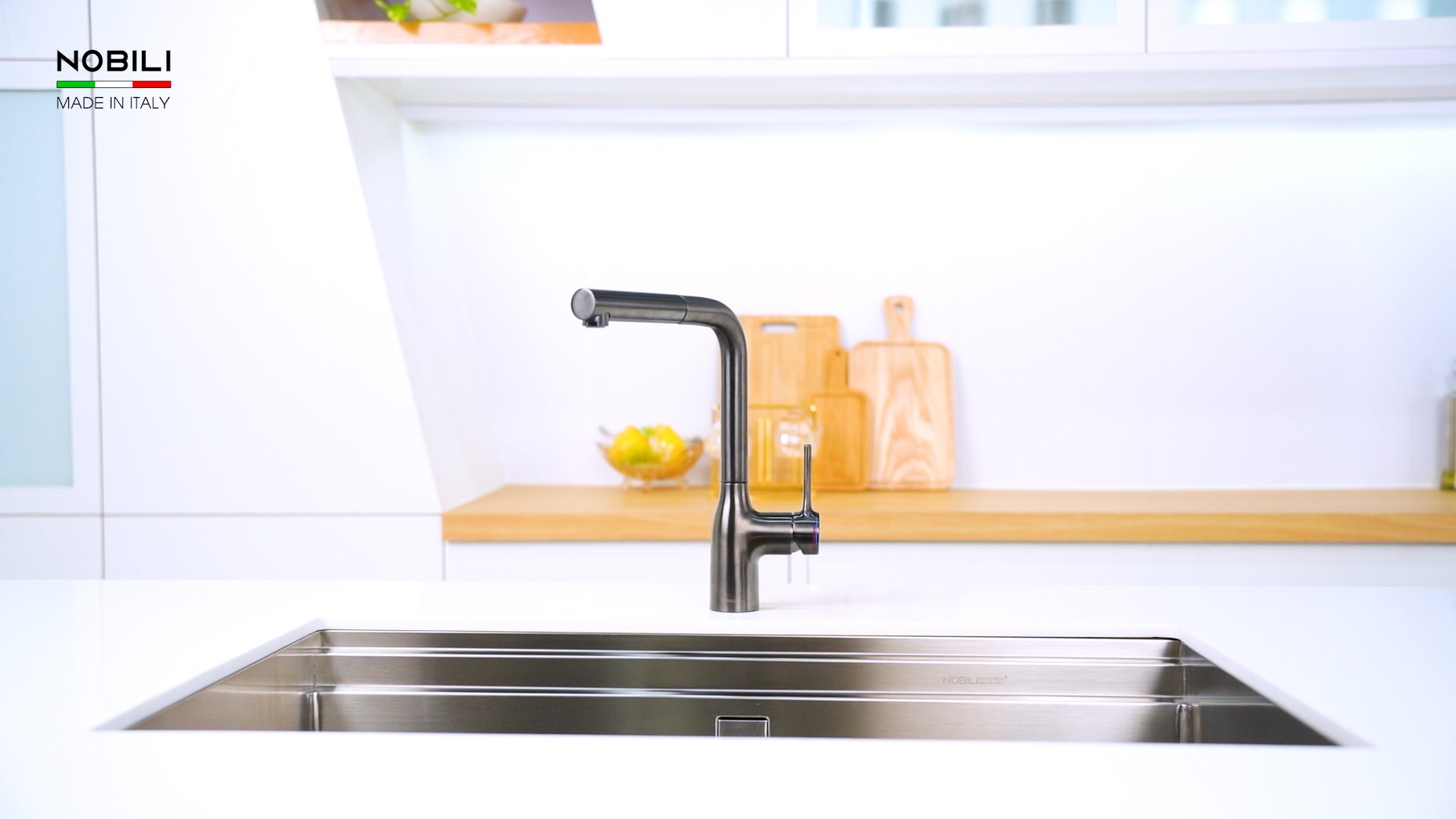 VÒI Rửa Bát DÂY RÚT NÓNG LẠNH MANIA NB216LTB