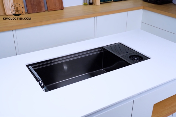 Thiết kế sang trọng tạo điểm nhấn độc đáo, nâng tầm không gian bếp của gia đình