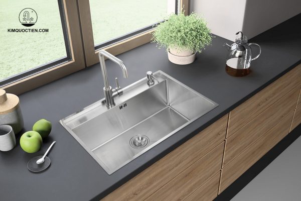 Kích thước nhỏ gọn của chậu là lựa chọn lý tưởng cho những căn bếp có diện tích khiêm tốn