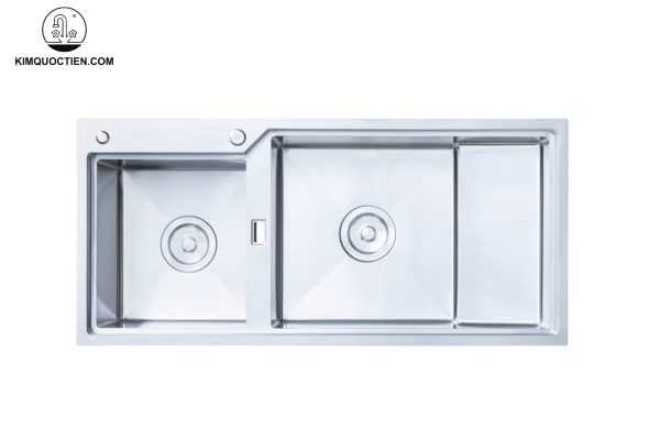 Razia NJ575 là sự lựa chọn hoàn hảo cho những gian bếp có diện tích lớn, hoặc người mong muốn có cả hố rửa lớn và nhỏ để tối ưu hóa công năng sử dụng