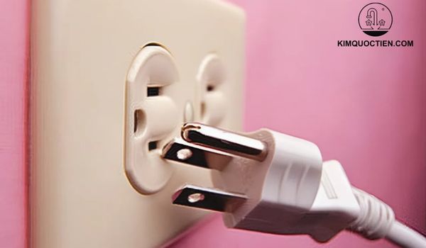 cảnh báo nhiệt dư của bếp từ