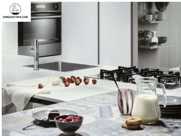 Vòi rửa bát nóng lạnh MATCH NB219R sở hữu màu sắc Chrome & Rosso Jaipur tạo điểm nhấn cho không gian bếp