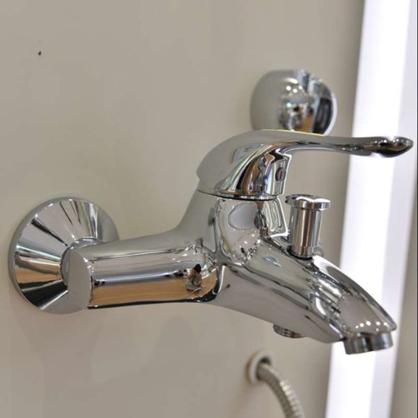 Vòi sen tắm Inax BFV-223S-1C nóng lạnh