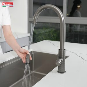 Vòi rửa bát dây rút Venice Gun Metal