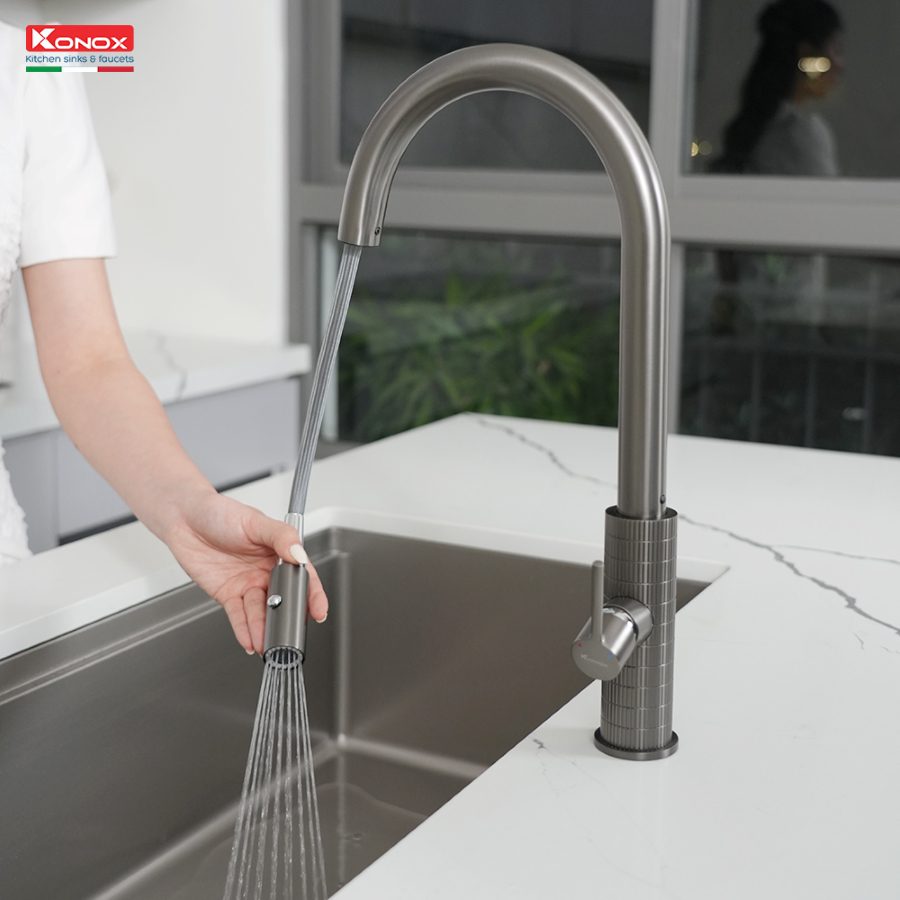 Vòi rửa bát dây rút Venice Gun Metal