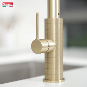 Vòi rửa bát dây rút Konox Venice Gold