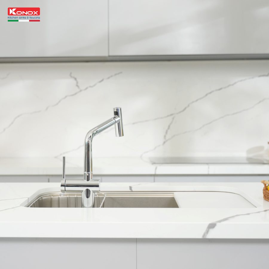 Vòi rửa bát dây rút Volta Chrome