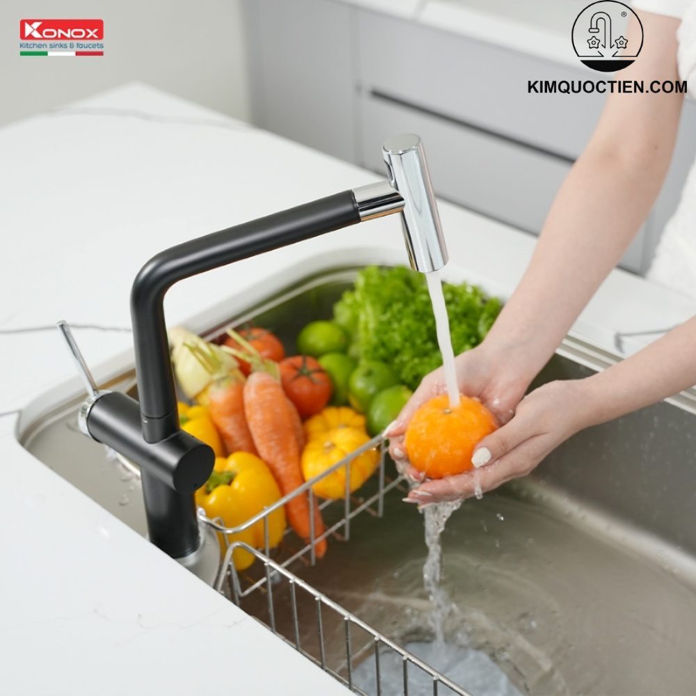 Vòi rửa bát dây rút Volta Black