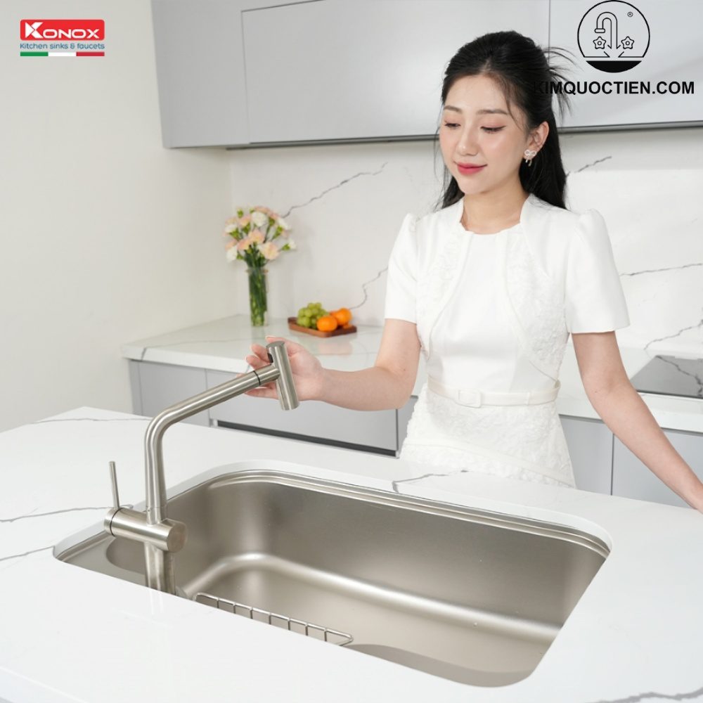 Vòi rửa bát dây rút Volta Nickel