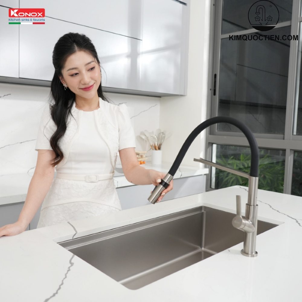 Vòi rửa bát thân mềm Tema Nickel