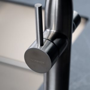 Vòi rửa chén NOBINOX VIVO NX570 ống mềm nóng lạnh 3 đường nước