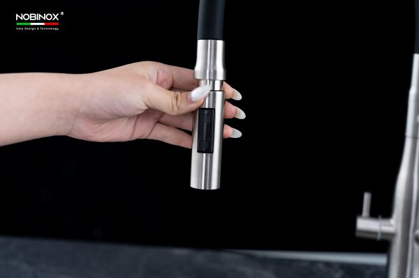 Vòi rửa chén NOBINOX VIVO NX570 ống mềm nóng lạnh 3 đường nước