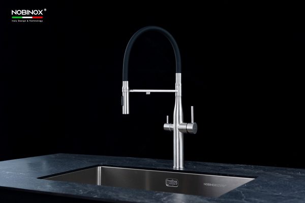 Vòi rửa chén NOBINOX VIVO NX570 ống mềm nóng lạnh 3 đường nước
