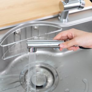 Vòi rửa chén NOBINOX BIANCO NX600 dây rút nóng lạnh