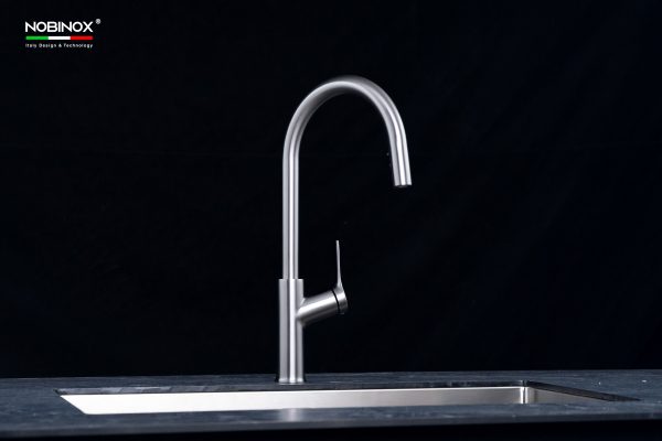 Vòi rửa chén NOBINOX FORTE NX887 dây rút nóng lạnh