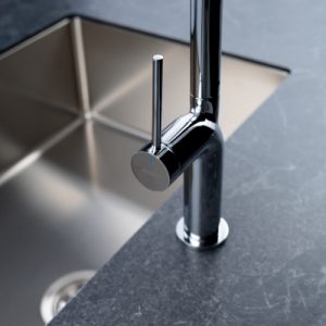 Vòi rửa chén NOBINOX TIGO NX830 dây rút nóng lạnh