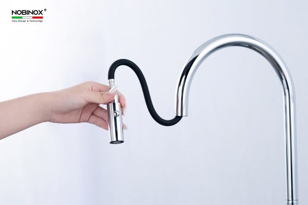 Vòi rửa chén NOBINOX TIGO NX830 dây rút nóng lạnh