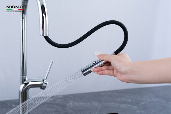 Vòi rửa chén NOBINOX TIGO NX830 dây rút nóng lạnh