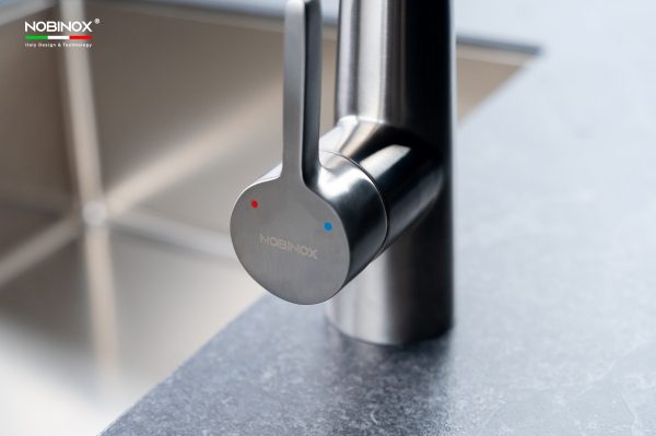 Vòi rửa chén NOBINOX WINTO NX501 dây rút nóng lạnh